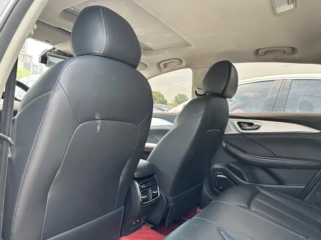 Roewe i6 MAX 2022 — фото 6