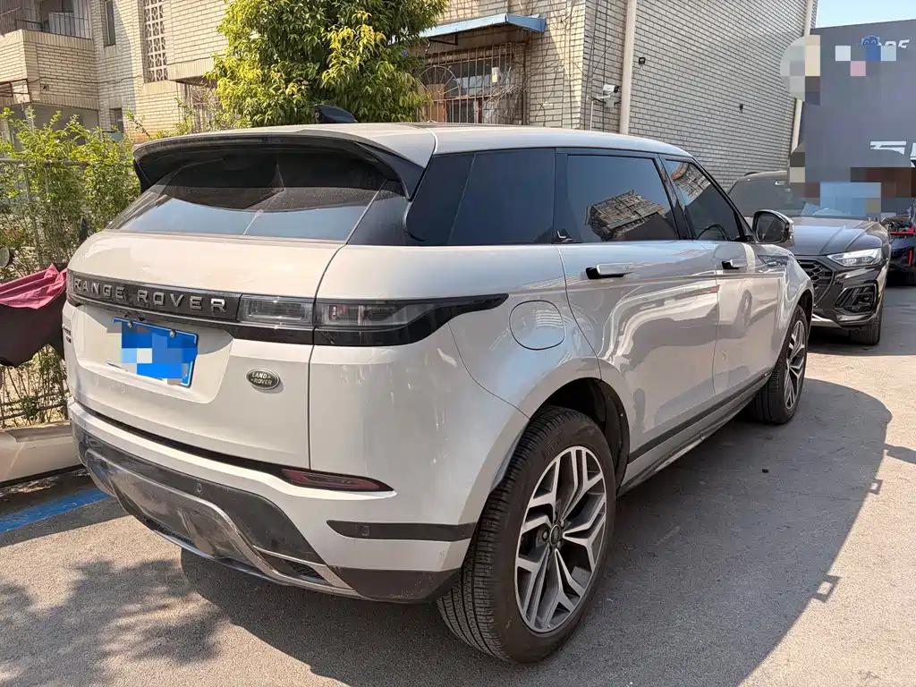 Land Rover Range Rover Evoque 2021 — фото 9