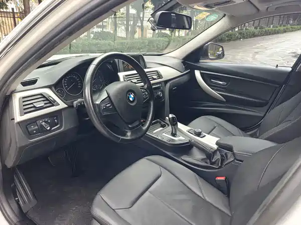 BMW 3 Series 2015