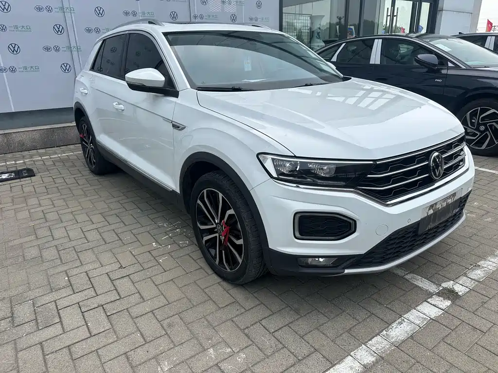 Volkswagen T-Roc 2022 — фото 3