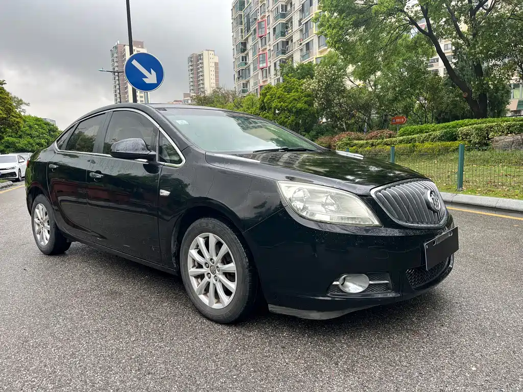 Buick Excelle 2013