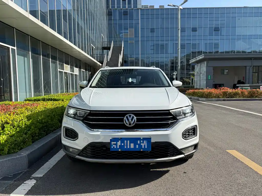 Volkswagen T-Roc 2020 — фото 2
