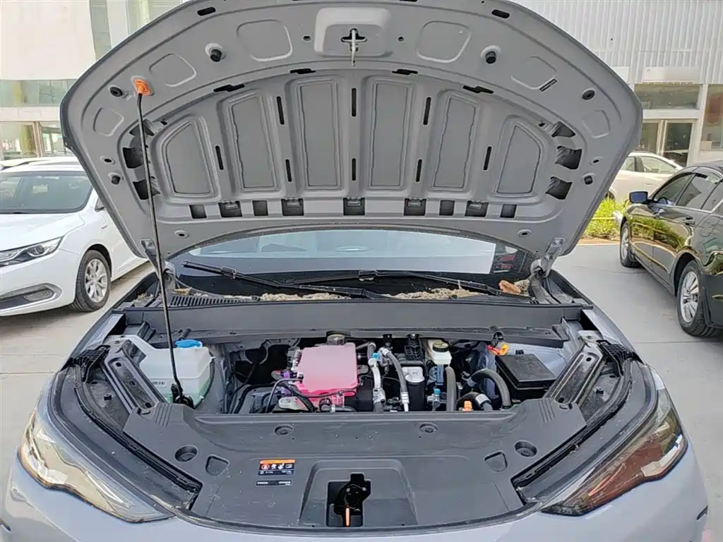 Galaxy E5 2026 — фото 20