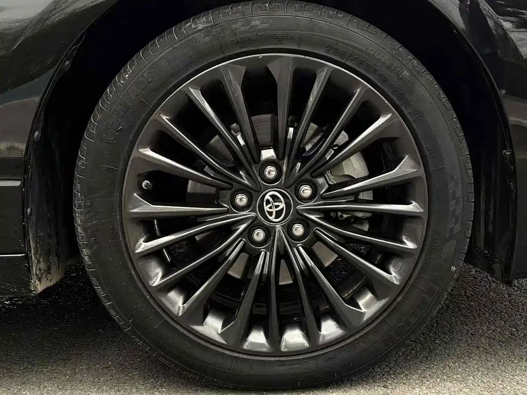 Toyota Avalon 2023 — фото 14