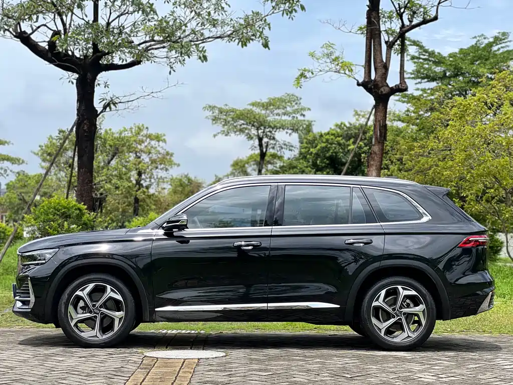 Geely Xingyue L 2022 — фото 4