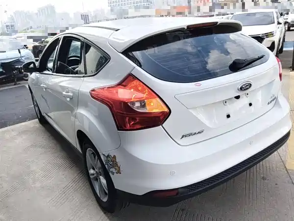 Ford Focus 2012