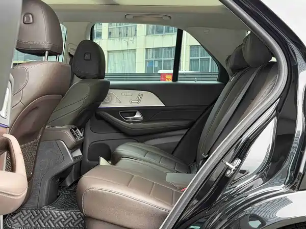 Mercedes-Benz GLE 2021