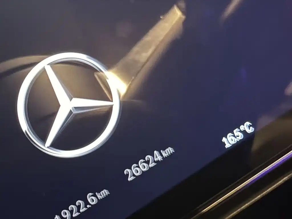 Mercedes-Benz C-Class 2023 — фото 10