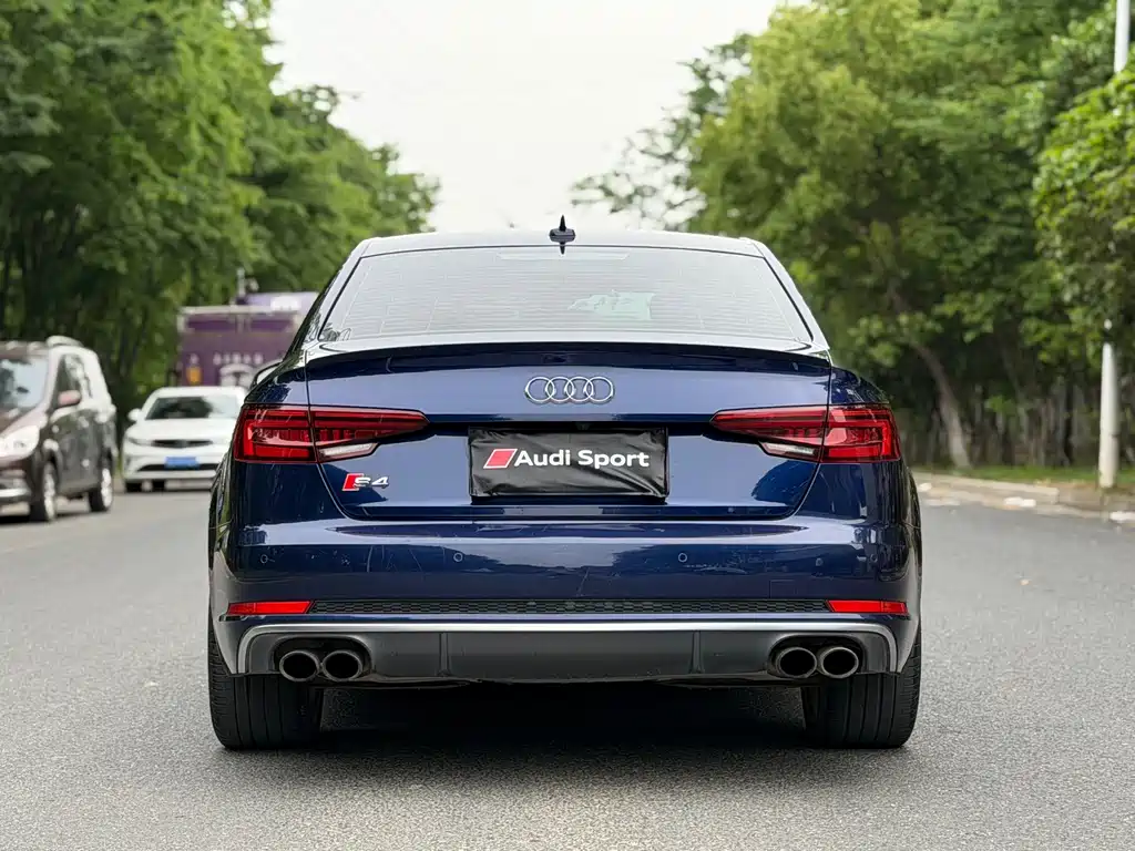 Audi S4 2019 — фото 8