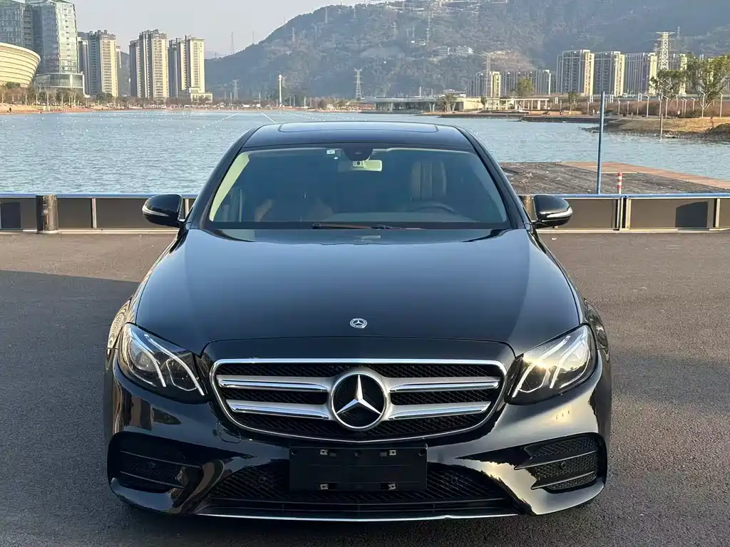 Mercedes-Benz E-Class 2018 — фото 2