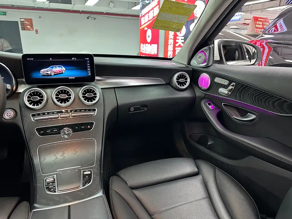 Mercedes-Benz C-Class 2020 — фото 18