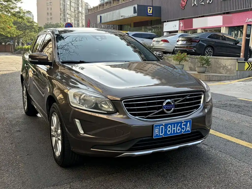 Volvo XC60 2015 — фото 3