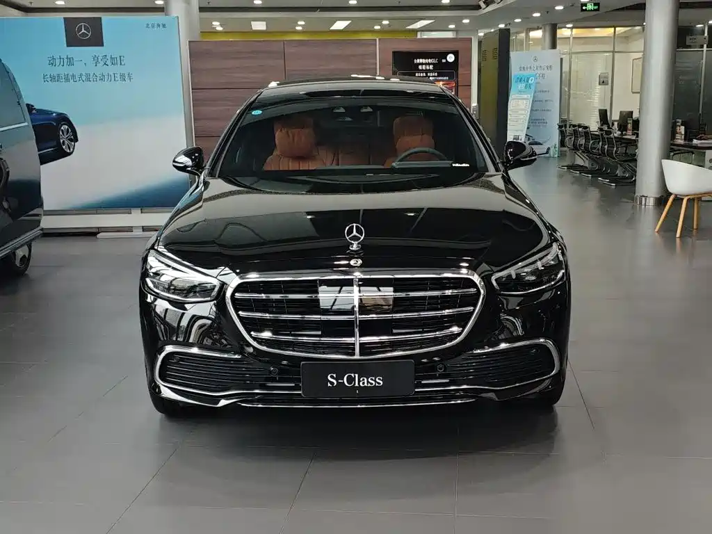 Mercedes-Benz S-Class — фото 2