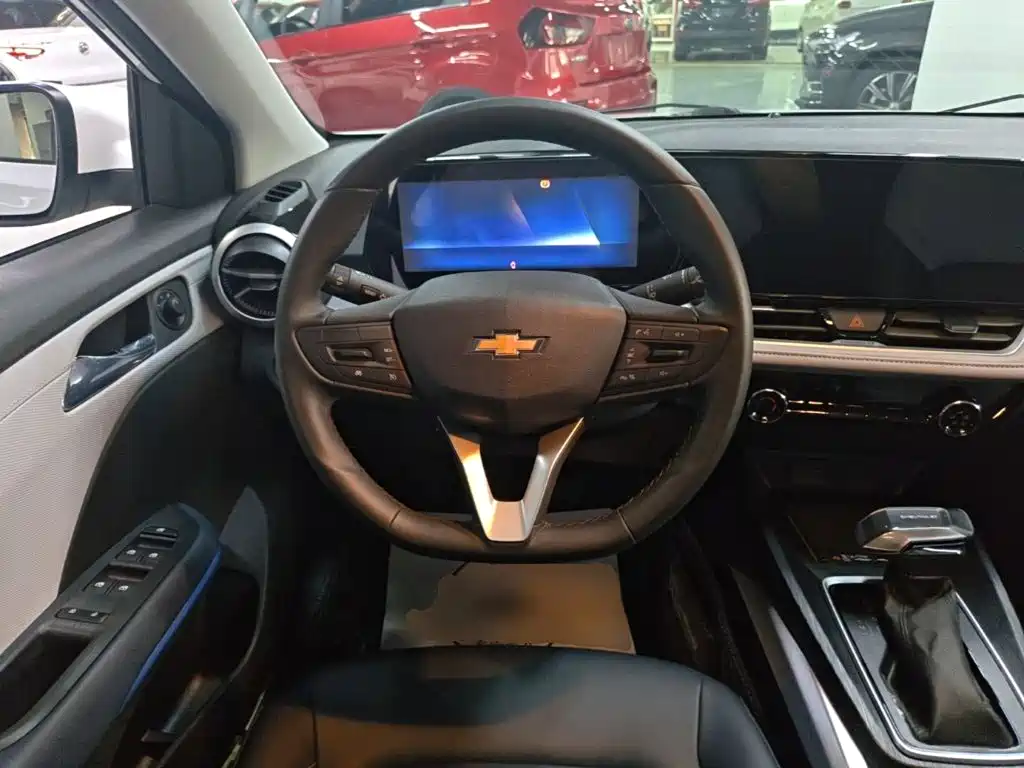 Chevrolet Cruze 2023 — фото 11