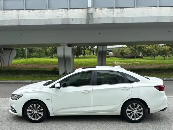 Chevrolet Monza 2021