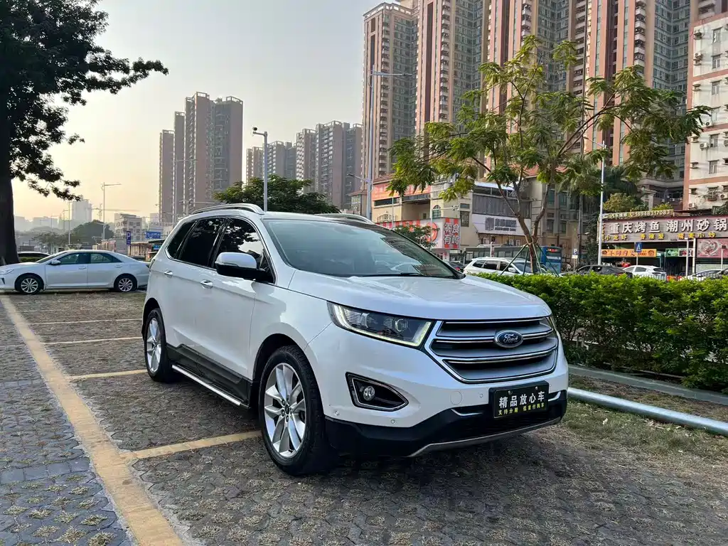 Ford Edge 2017 — фото 1