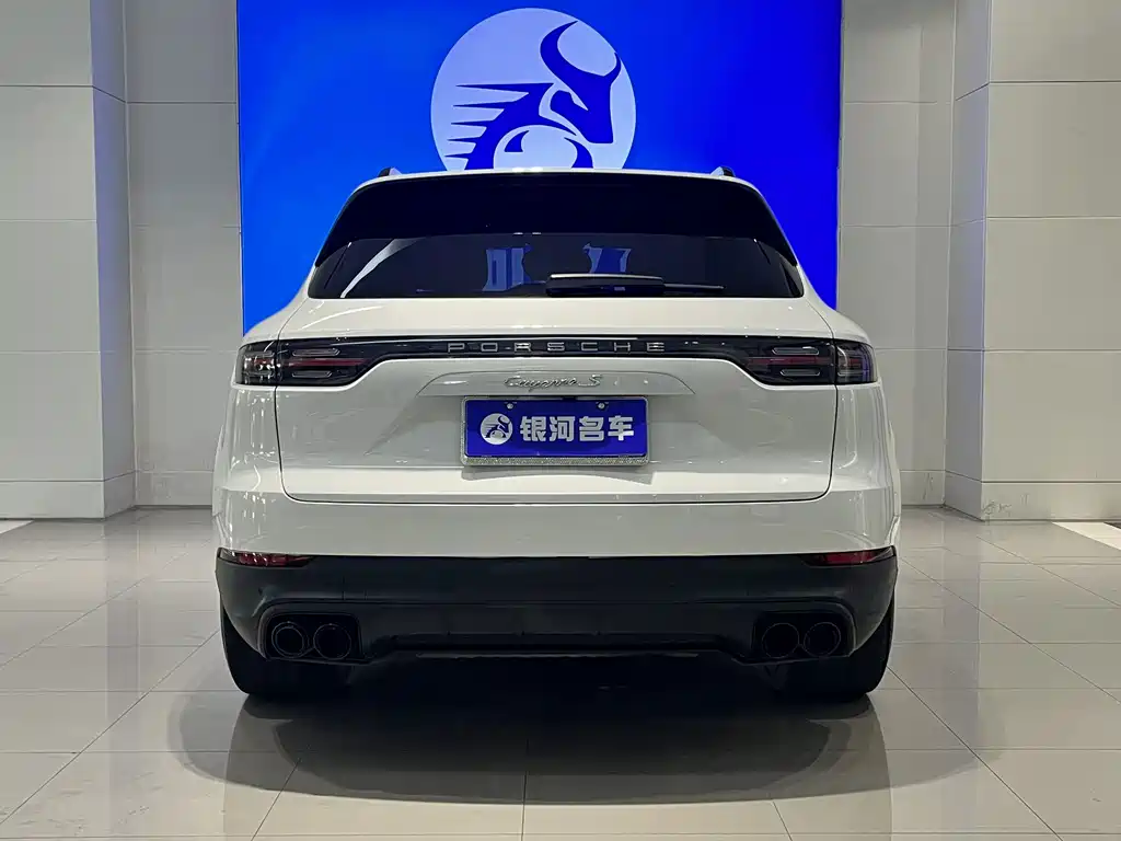 Porsche Cayenne 2019 — фото 14