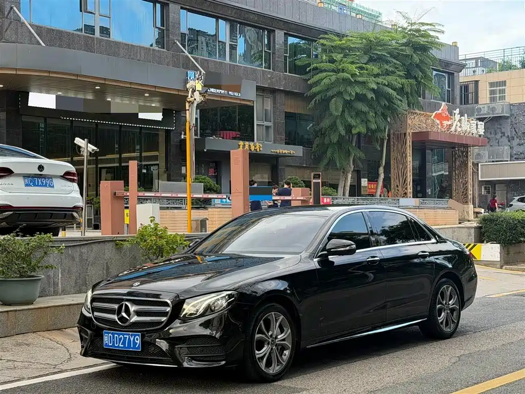 Mercedes-Benz E-Class 2020 — фото 1