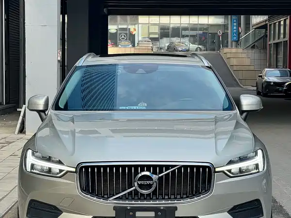 Volvo XC60 2019