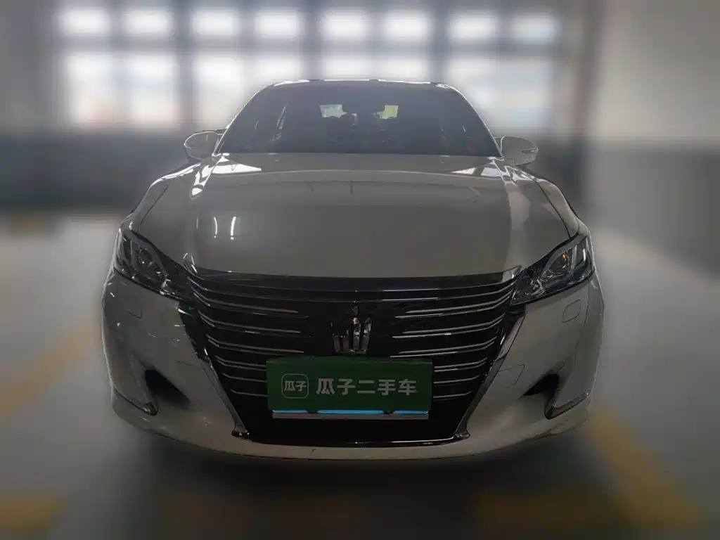 Toyota Crown 2016 — фото 24