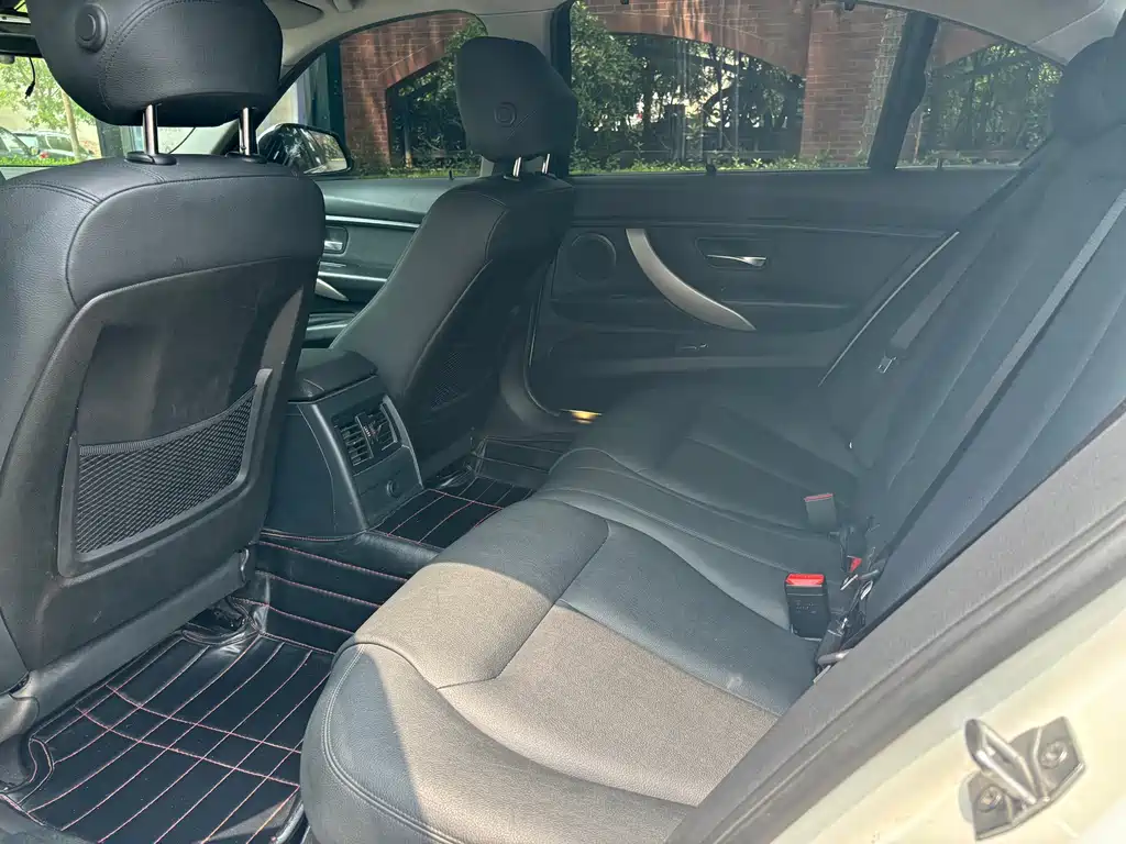 BMW 3 Series 2015