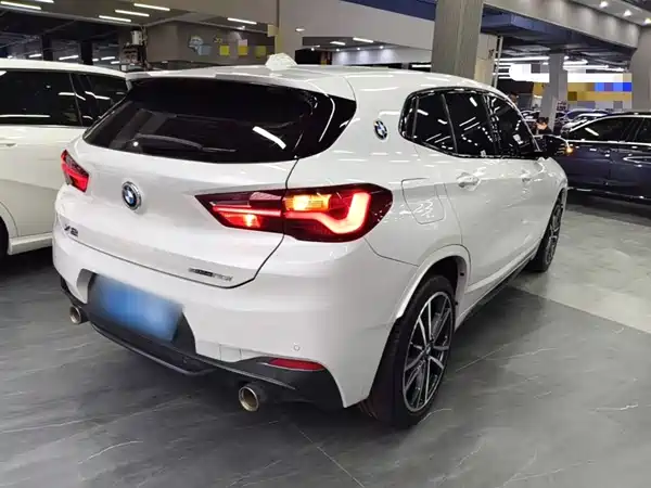 BMW X2 2021