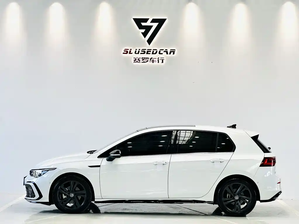 Volkswagen Golf 2022