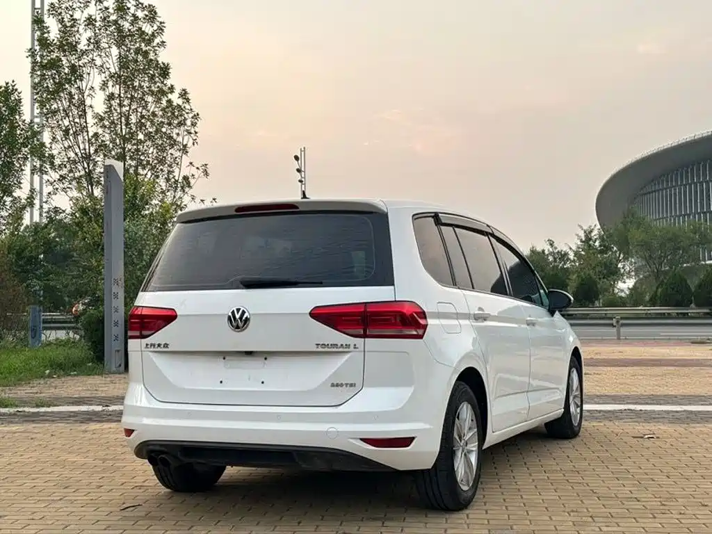 Volkswagen Touran 2017