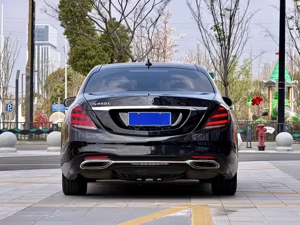 Mercedes-Benz S-Class 2015