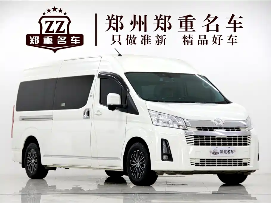 Toyota Hiace 2021 — фото 3