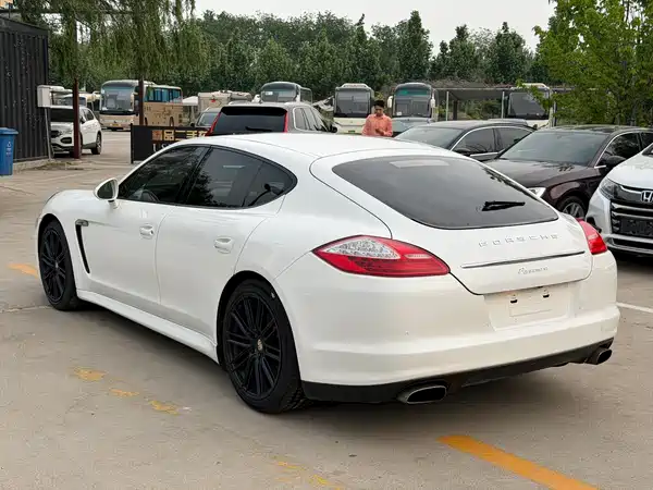 Porsche Panamera 2010