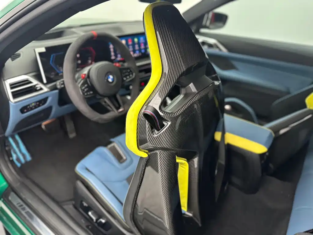 BMW M4 2025 — фото 9