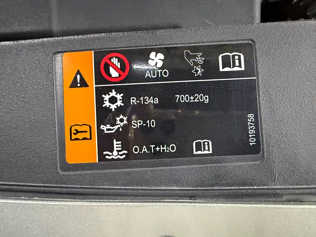 Roewe i6 New Energy 2018 — фото 44
