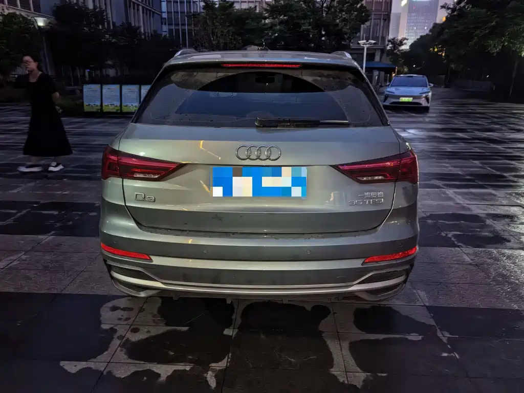 Audi Q3 2022 — фото 13