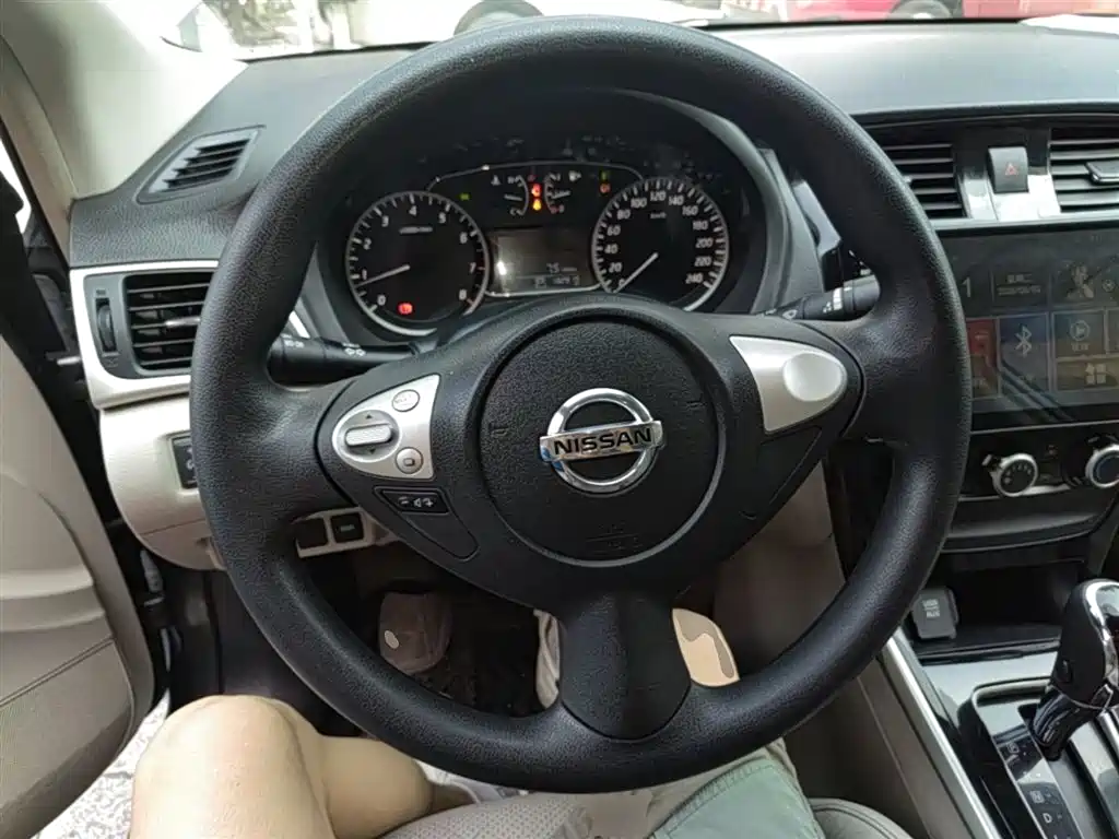 Nissan Sylphy 2016 — фото 11