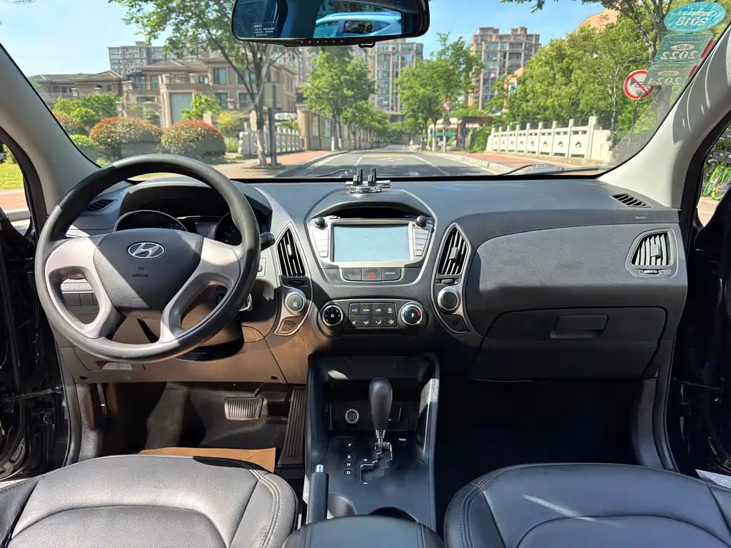 Hyundai ix35 2016 — фото 12
