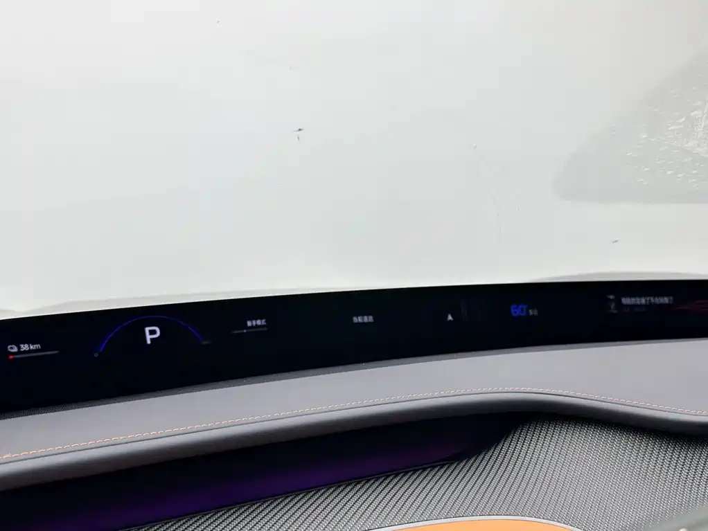 Xiaomi YU7 2025 — фото 19