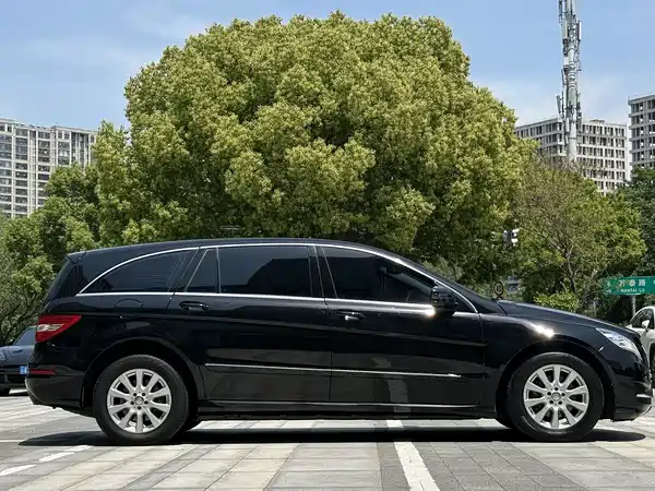 Mercedes-Benz R-Class 2014