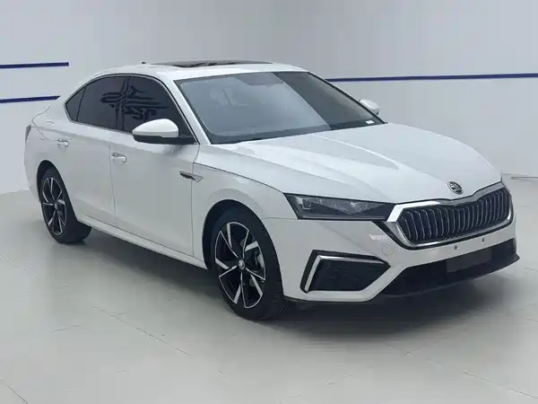 Skoda Octavia 2023