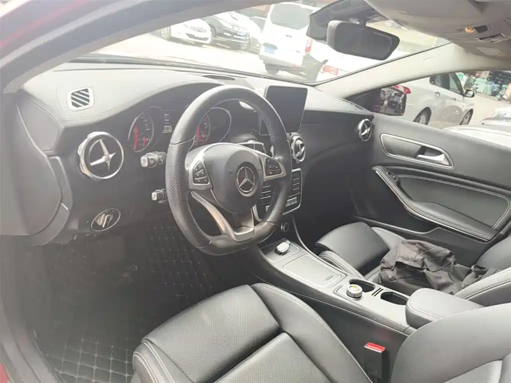 Mercedes-Benz GLA 2019 — фото 16