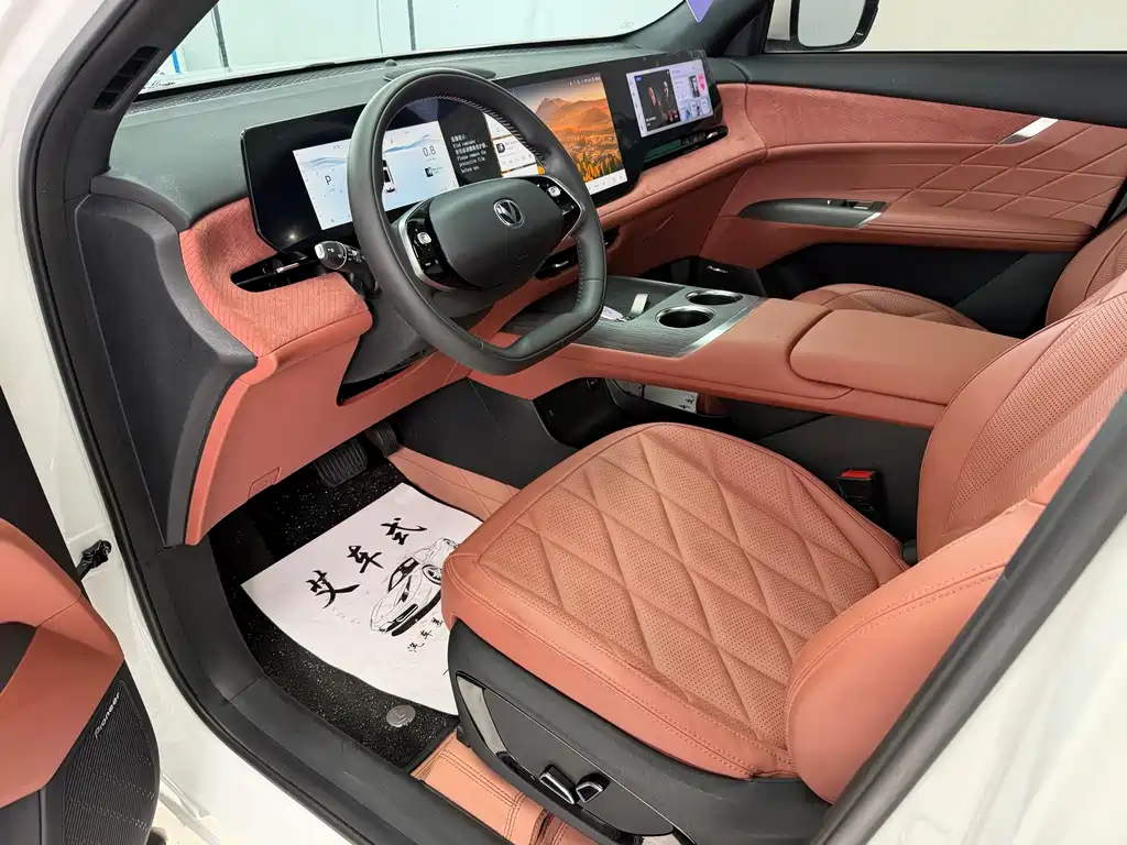 Changan CS75 PLUS 2025 — фото 16