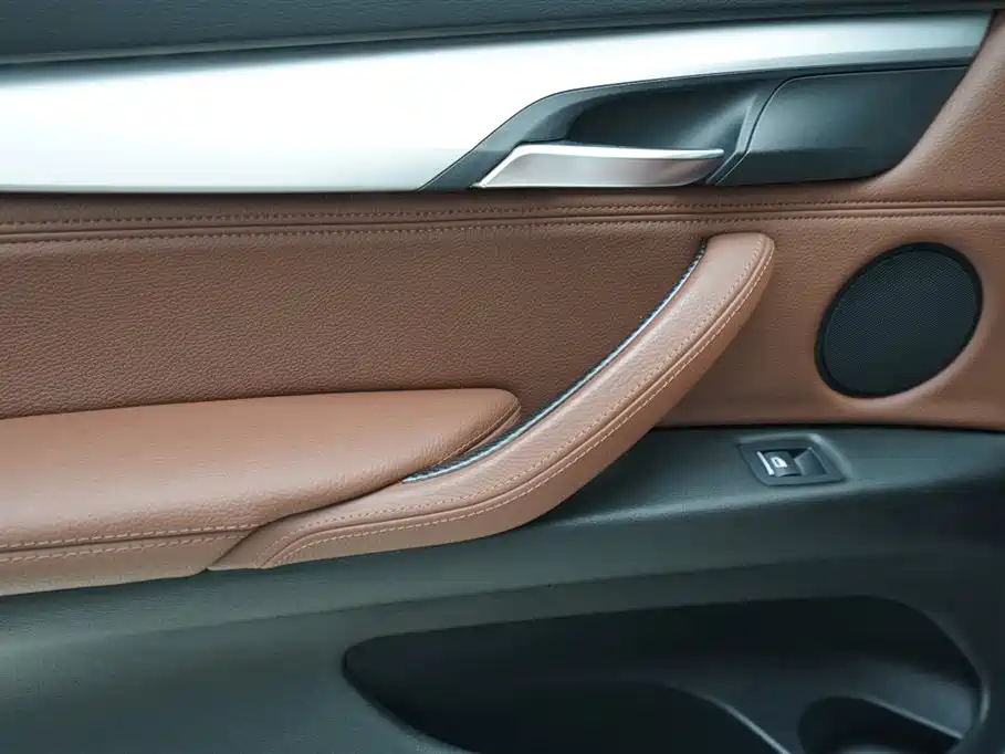 BMW X5 2015 — фото 12