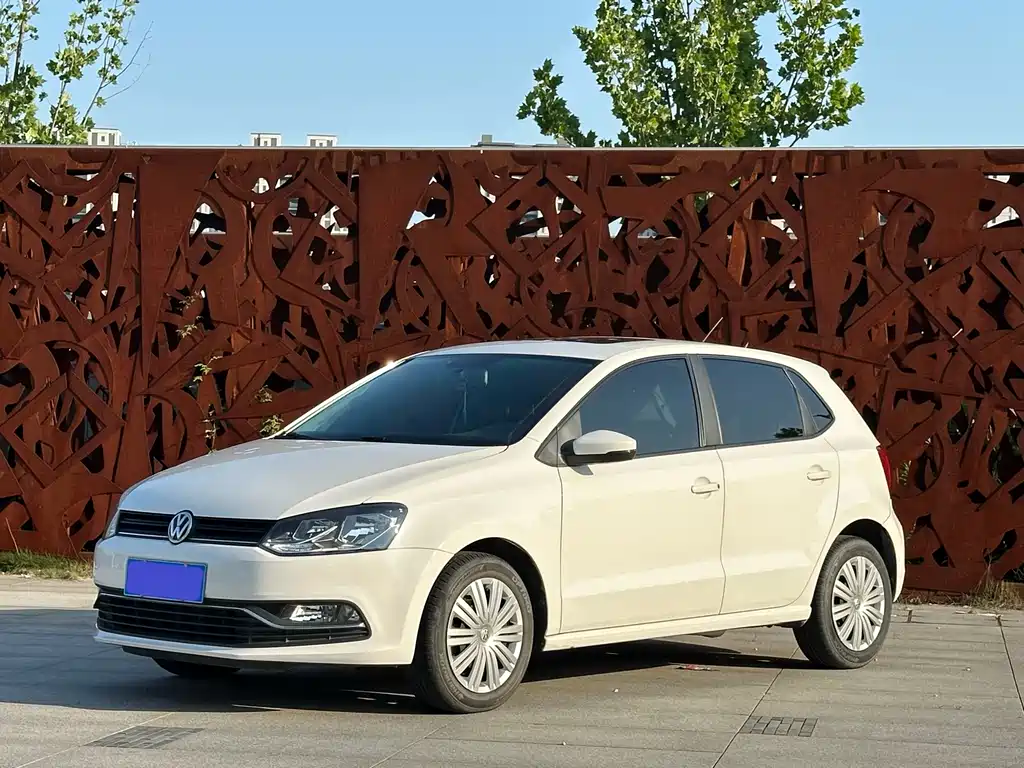 Volkswagen Polo 2017 — фото 1