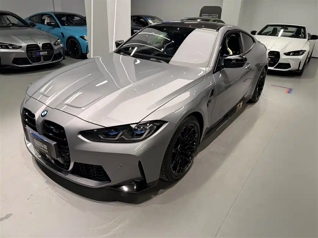 BMW M4 2023 — фото 1