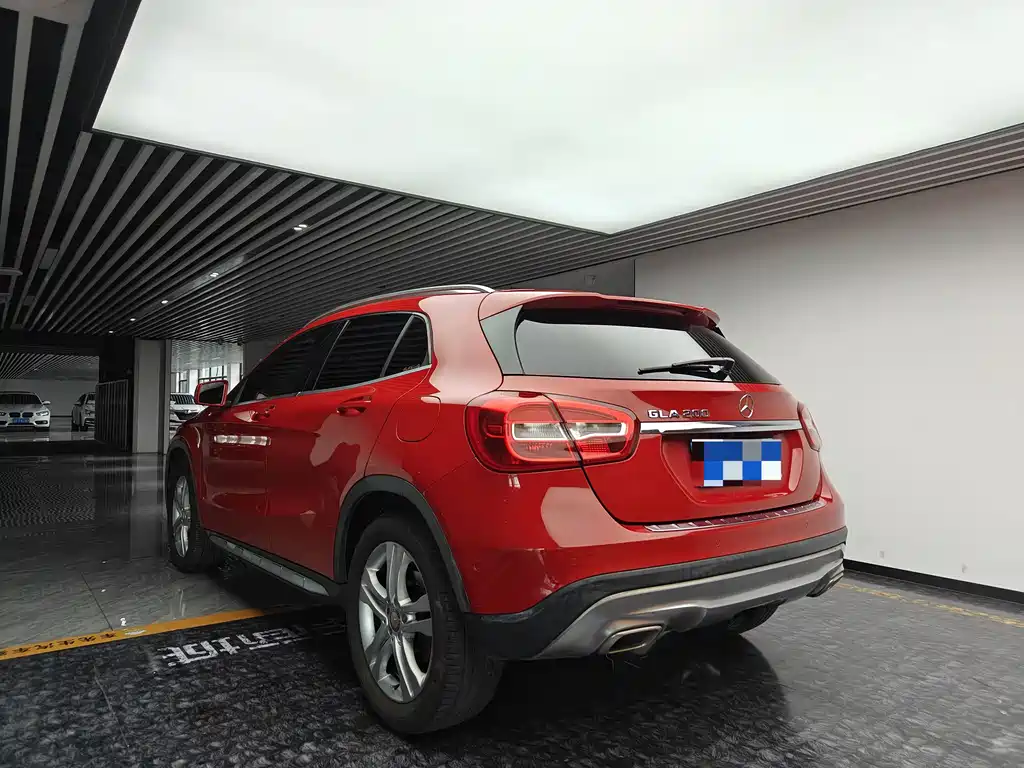 Mercedes-Benz GLA 2016 — фото 6