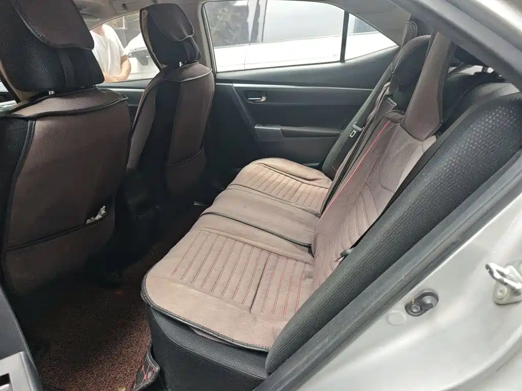 Toyota Corolla 2016 — фото 15