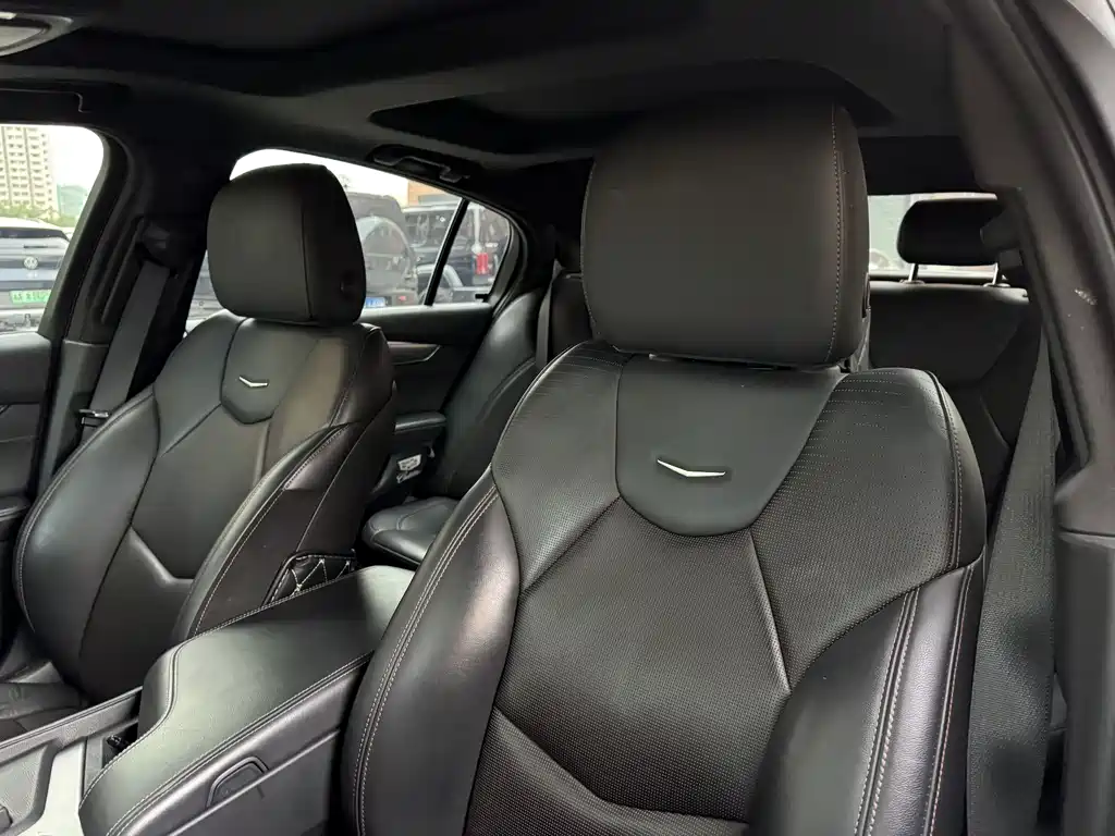 Cadillac CT5 2020 — фото 16