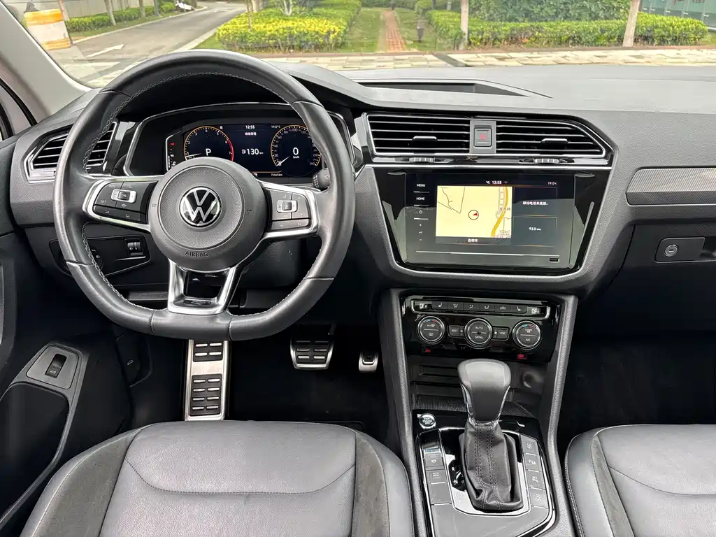 Volkswagen Tiguan L 2021 — фото 15