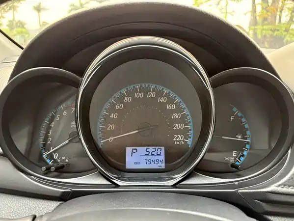 Toyota Yaris L 2019