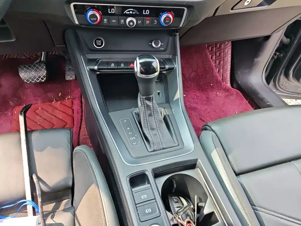Audi Q3 Sportback 2021 — фото 14